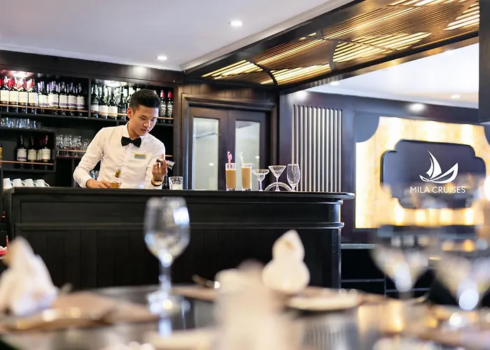 Milalux Cruises * Hạ Long